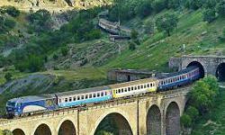 بازگشایی مسیر راه آهن تهران به جنوب در لرستان